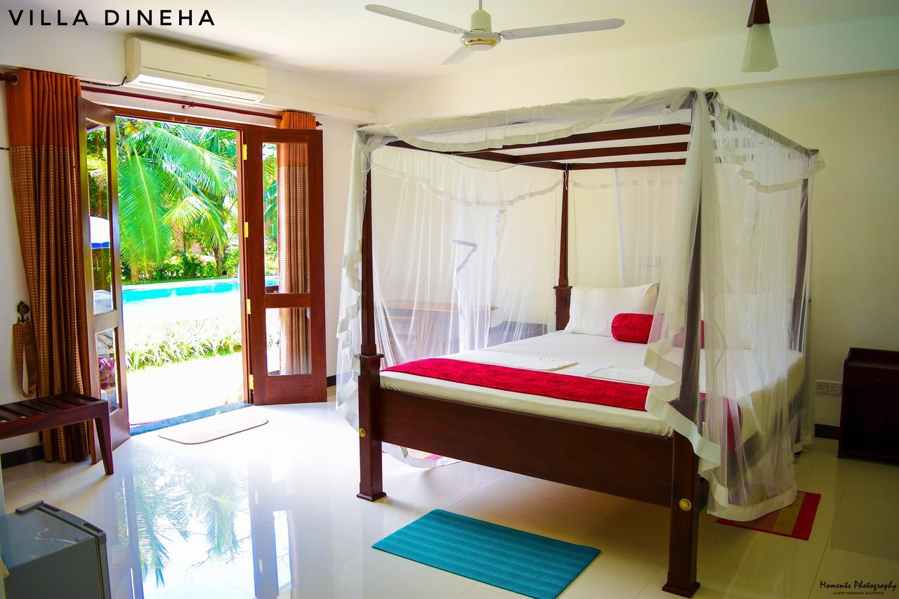 Villa Dineha Hikkaduwa Bagian luar foto
