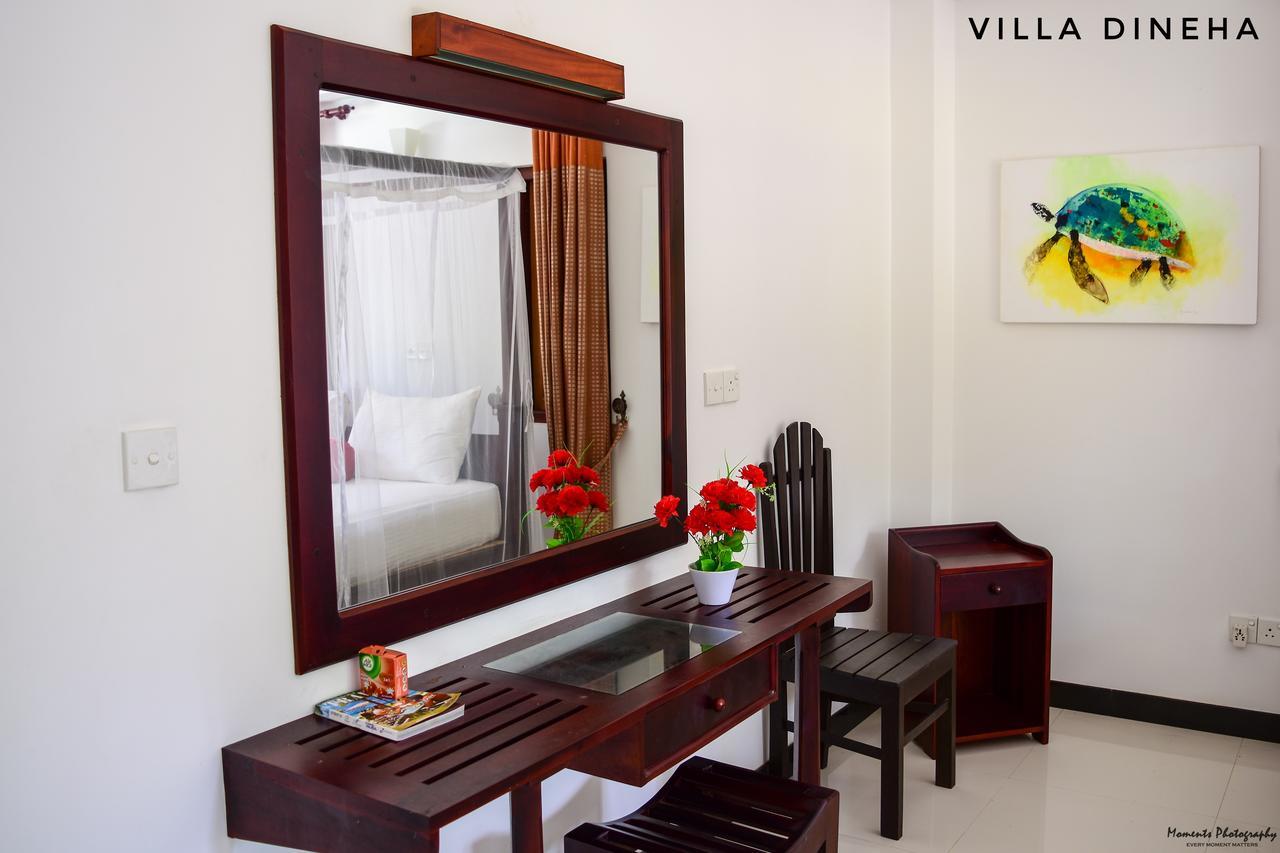Villa Dineha Hikkaduwa Bagian luar foto