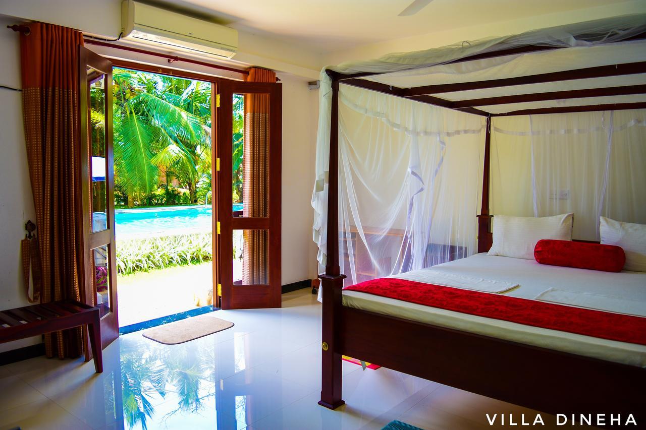 Villa Dineha Hikkaduwa Bagian luar foto